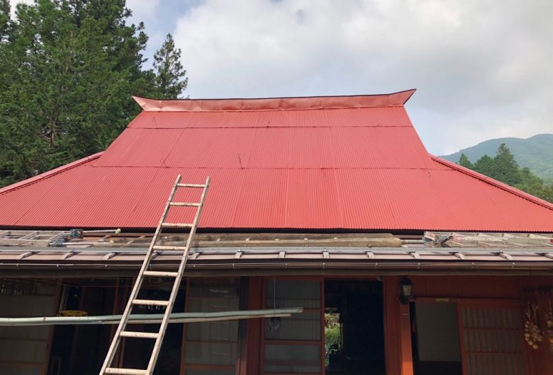 山梨県　屋根塗装